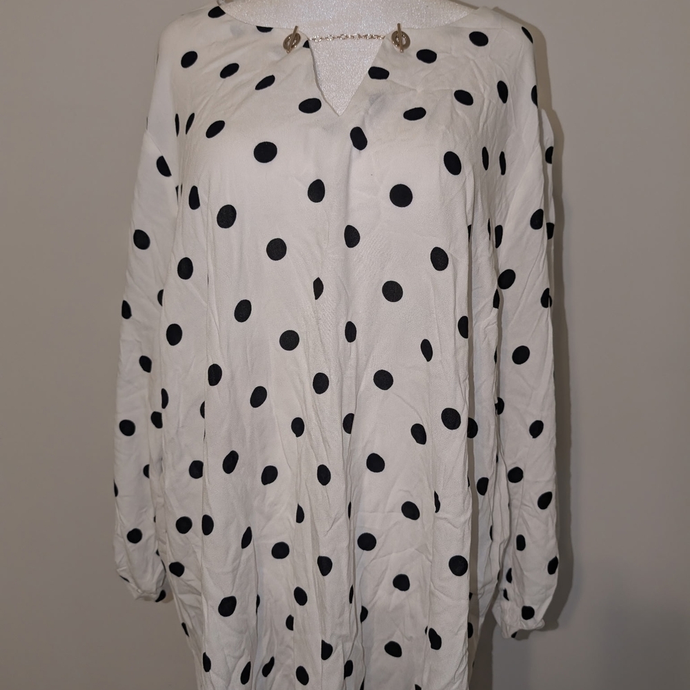 Torrid White Blouse with Black Polka Dots